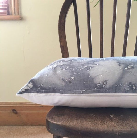 Ebb & Flow cushion - Tidal