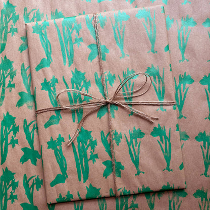 Daffodils Eco Giftwrap