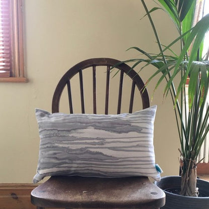 Ebb & Flow cushion - Waves