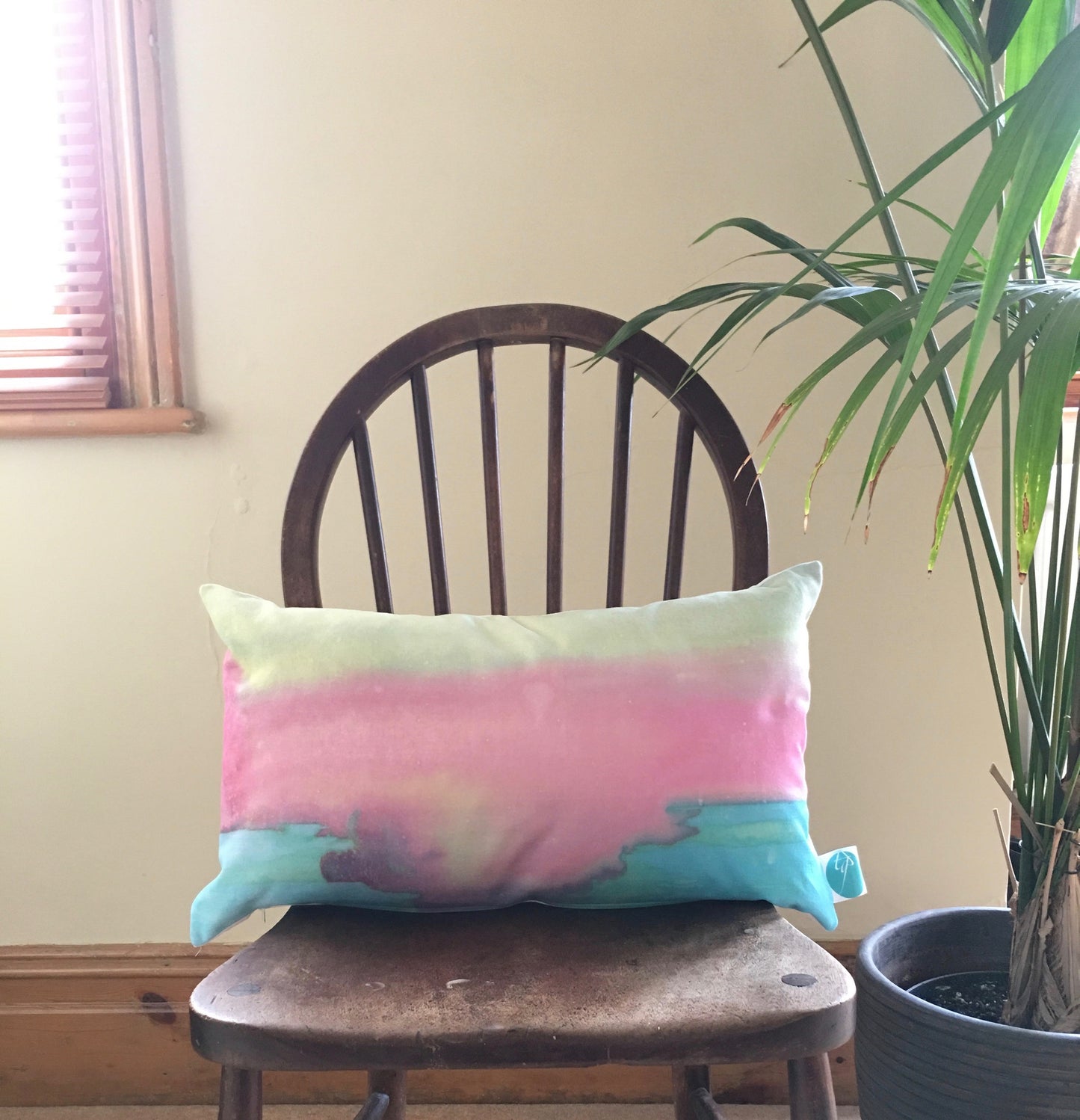 Shoreline cushion - Reflection