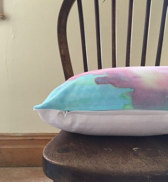 Shoreline cushion - Reflection